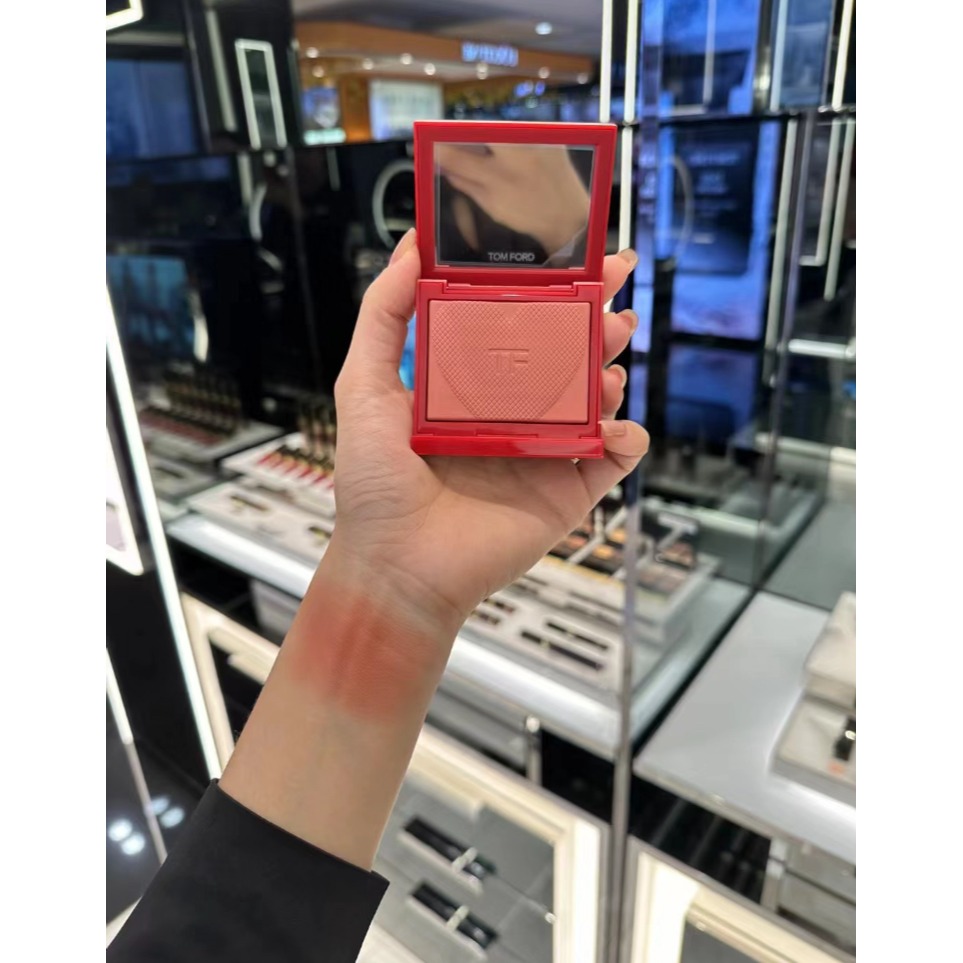 【Le Bonheur】英國連線✈️限時代購  Tom Ford 愛心桃粉腮紅01 2024情人節限定 TF 6g-細節圖4