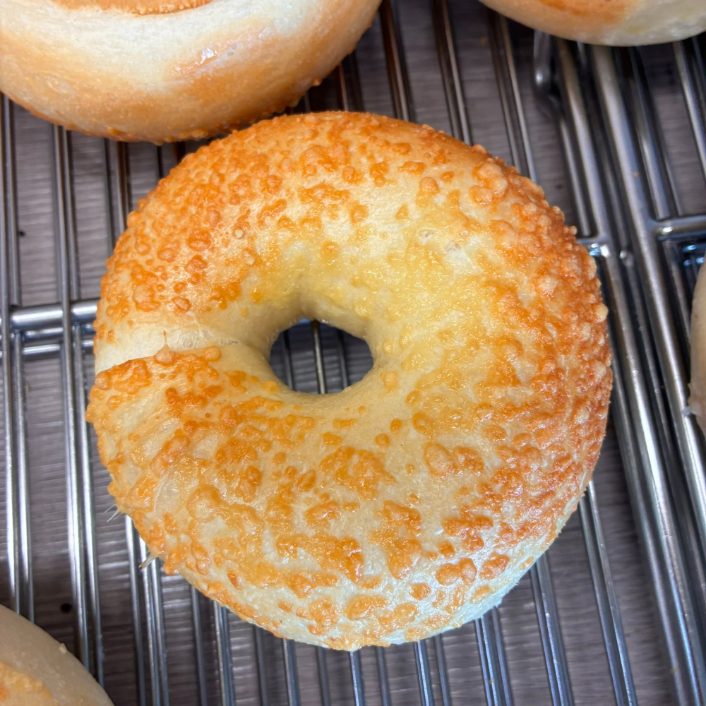 帕瑪森起司貝果BAGEL 7種口味低卡麵包匠人手作 下標現作 蛋奶素可客製 有嚼勁不會硬無油低鹽微糖-細節圖4