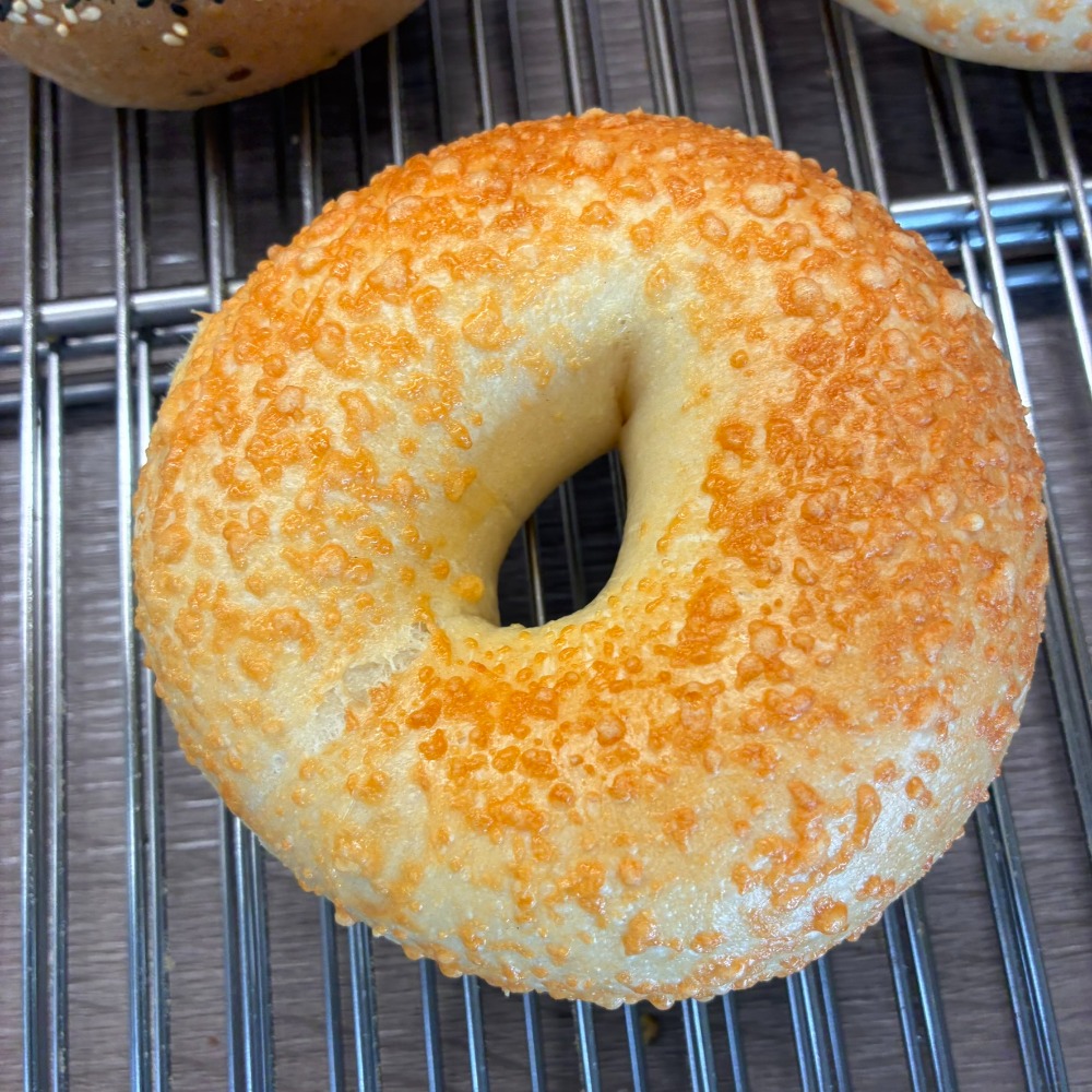 帕瑪森起司貝果BAGEL 7種口味低卡麵包匠人手作 下標現作 蛋奶素可客製 有嚼勁不會硬無油低鹽微糖-規格圖6
