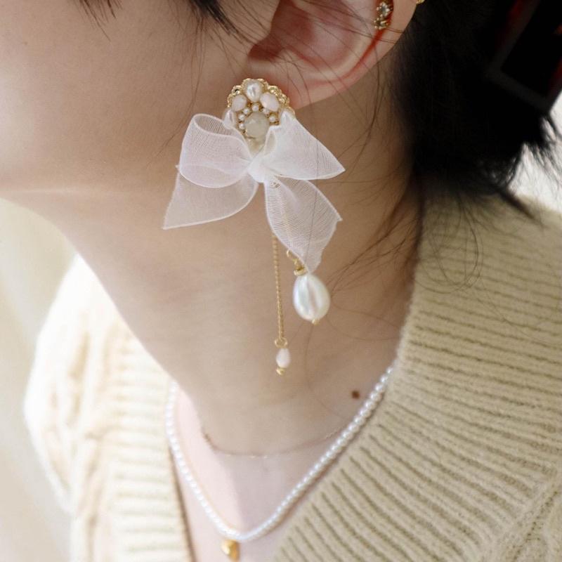 洛莉 🥑 氣質淚訴蝴蝶結耳飾 AW1210-細節圖4