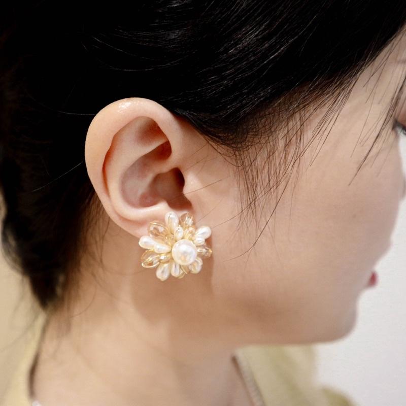 洛莉 🥑 奢華珍珠花耳釘 AW1208-細節圖6