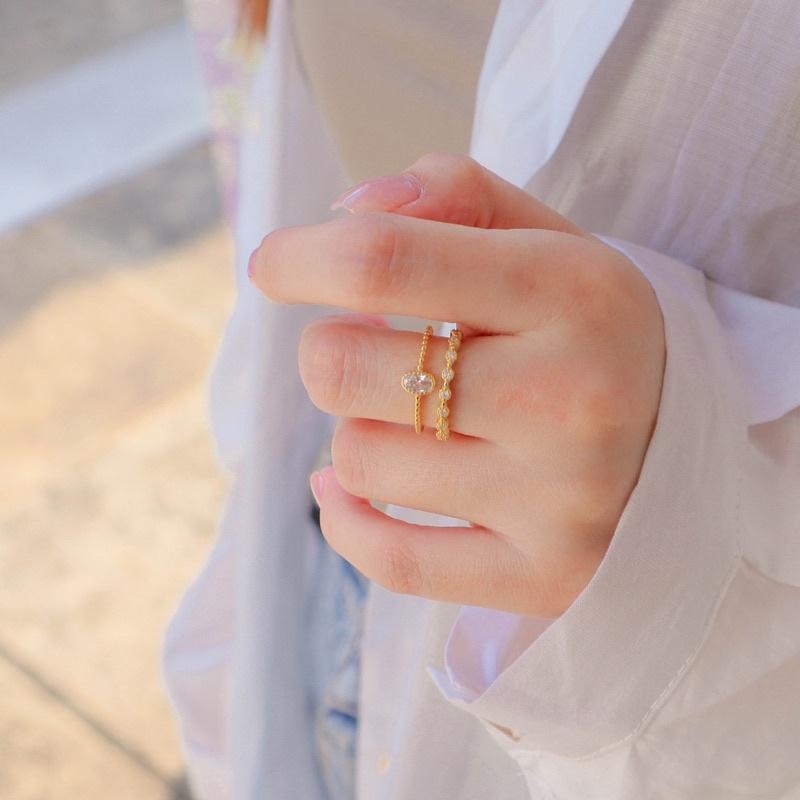 洛莉🥑雙層疊帶設計橢圓寶石搭排鑽戒指 AW0901-細節圖5