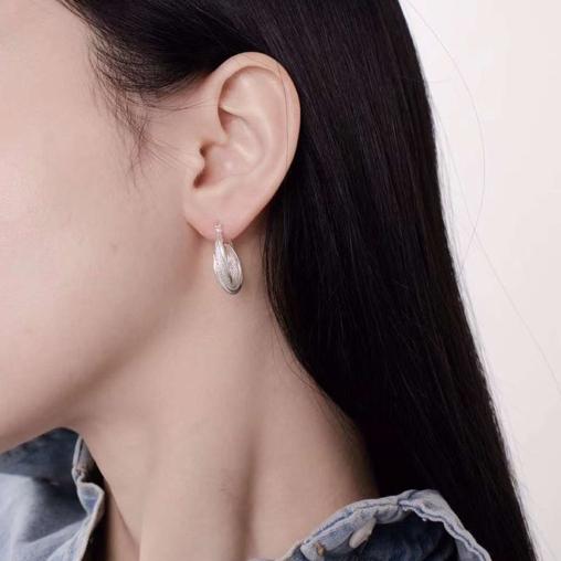 簡約巨大線圈C字耳環 L230020-細節圖2