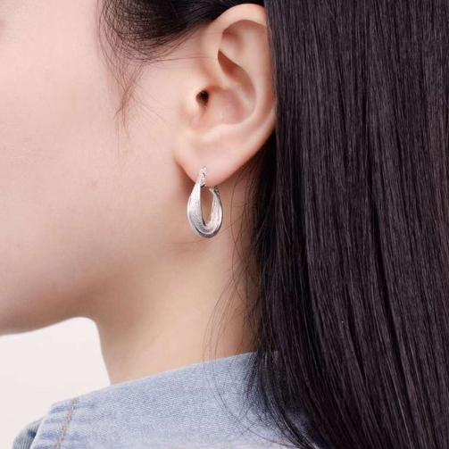 簡約巨大線圈C字耳環 L230020-細節圖5