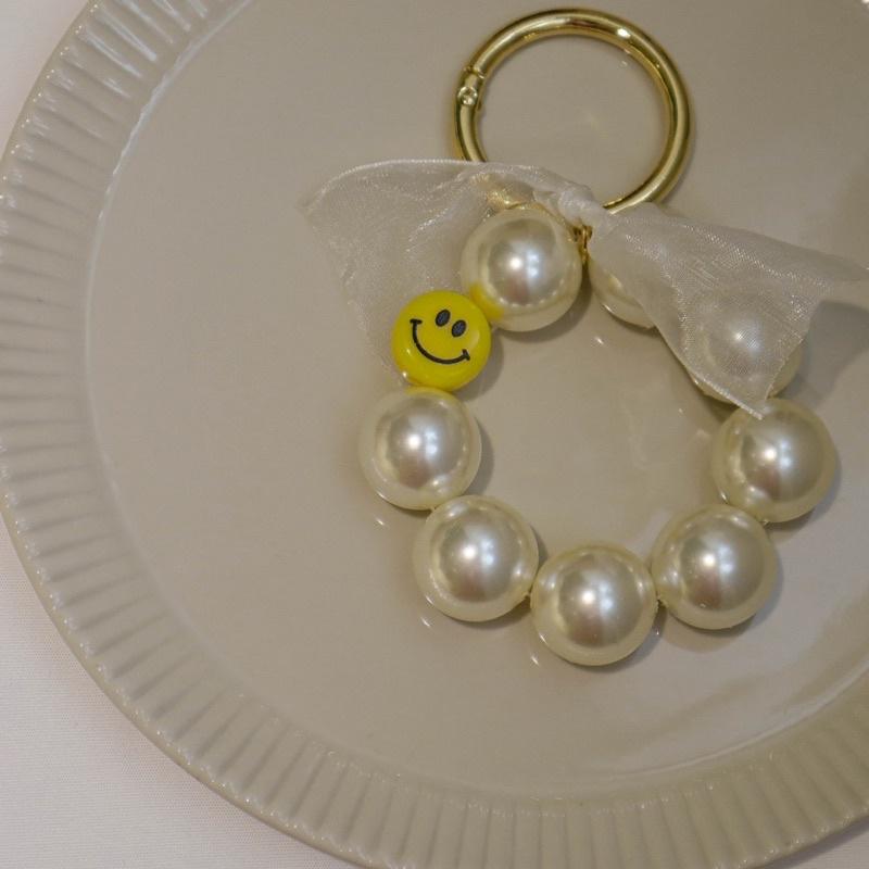 洛莉 🥑 微笑珍珠鑰匙圈😊 AW1211-細節圖3