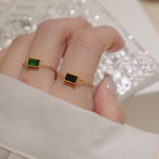 洛莉 🥑 百搭方形鋯石 黑綠兩色可選 SS0306-細節圖6