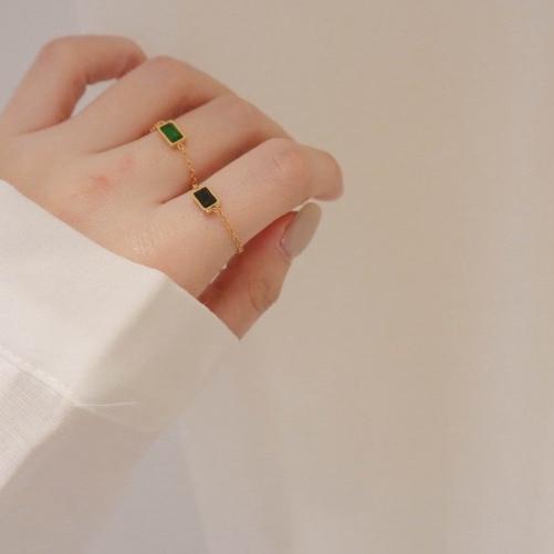 洛莉 🥑 百搭方形鋯石 黑綠兩色可選 SS0306-細節圖7