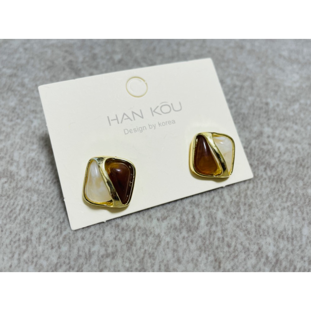 《台灣現貨》雙色簡約設計耳環（非夾式）-細節圖2