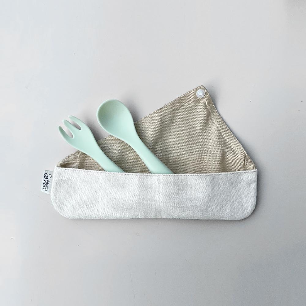 BesoVida | 矽膠學習餐具組(附素面收納袋)-栗子棕_環保餐具/兒童餐具/有效抗菌/耐高溫/耐酸鹼-細節圖3