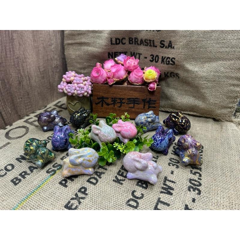 [木籽手作]大頭兔7CM-B/流體兔/兔擺件/兔貓/彩繪兔/大漆兔/台灣現貨-細節圖3