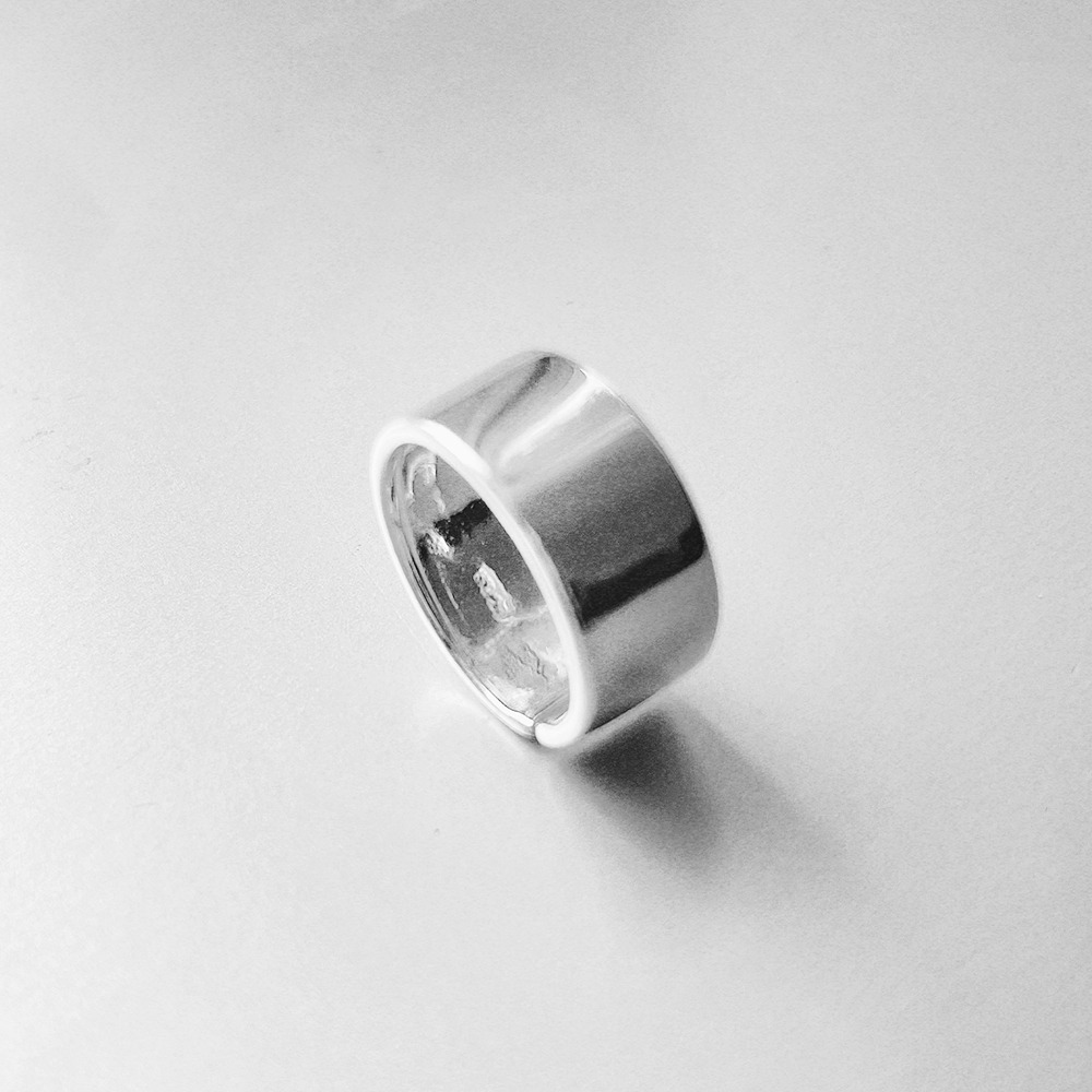 新伯爵925純銀戒指(亮面厚寬版) 內緣弧度設計 舒適配戴 活動圍-細節圖3