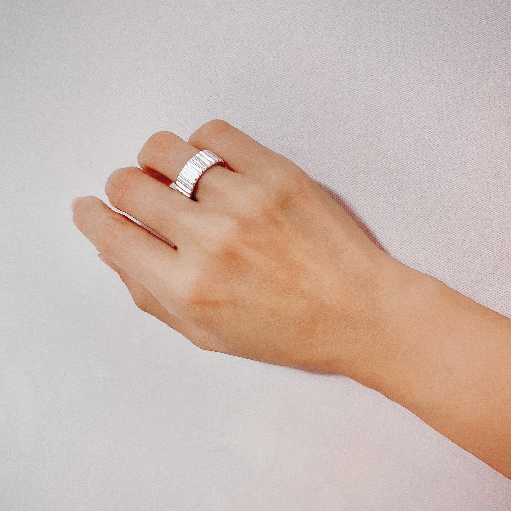 厚指輪925純銀高質感戒指 (亮面) 內緣弧度設計 舒適配戴 活動圍-細節圖4