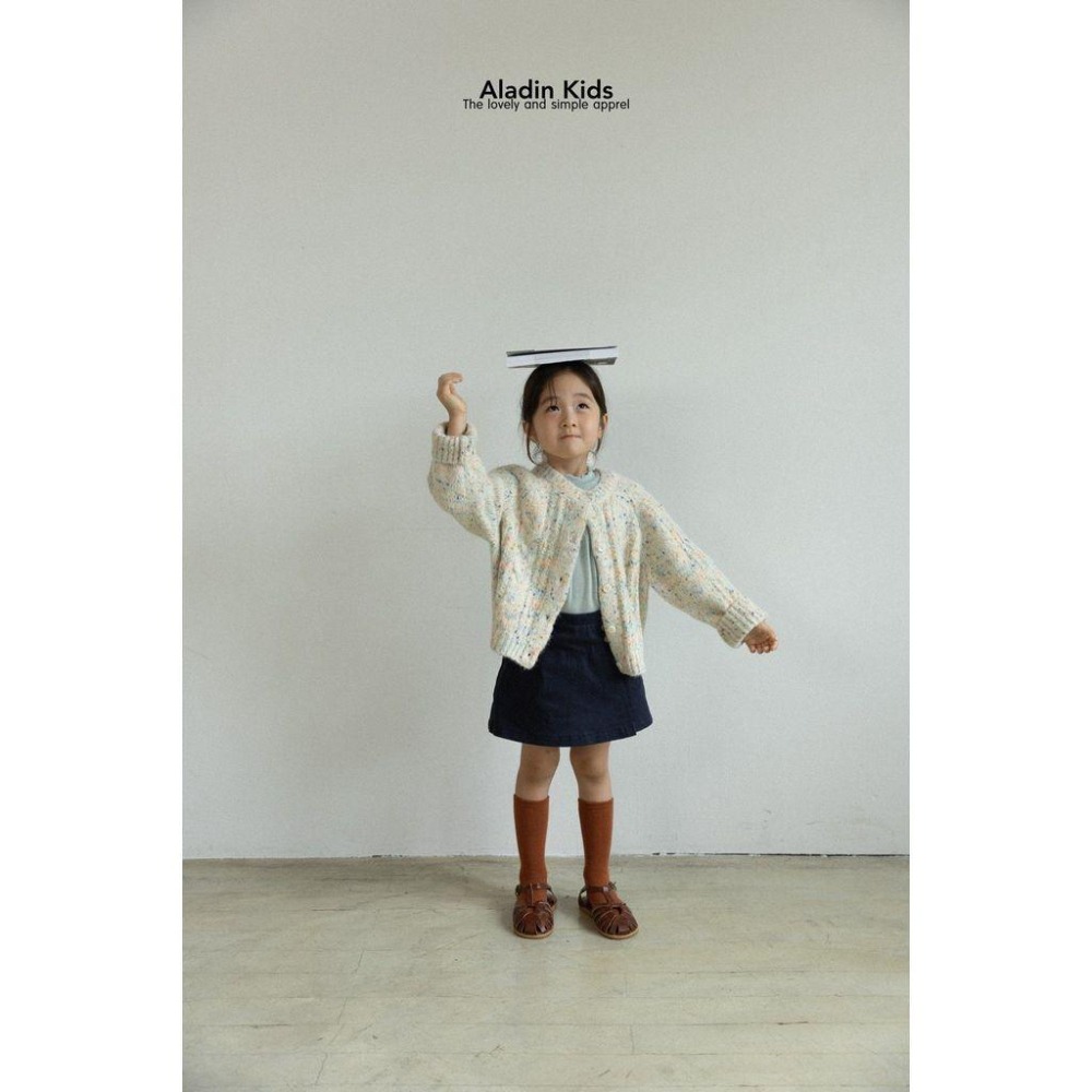 ✿ 現貨｜韓國童裝代購｜小童｜75-114 ✿aladin kids捲邊薄上衣-細節圖2