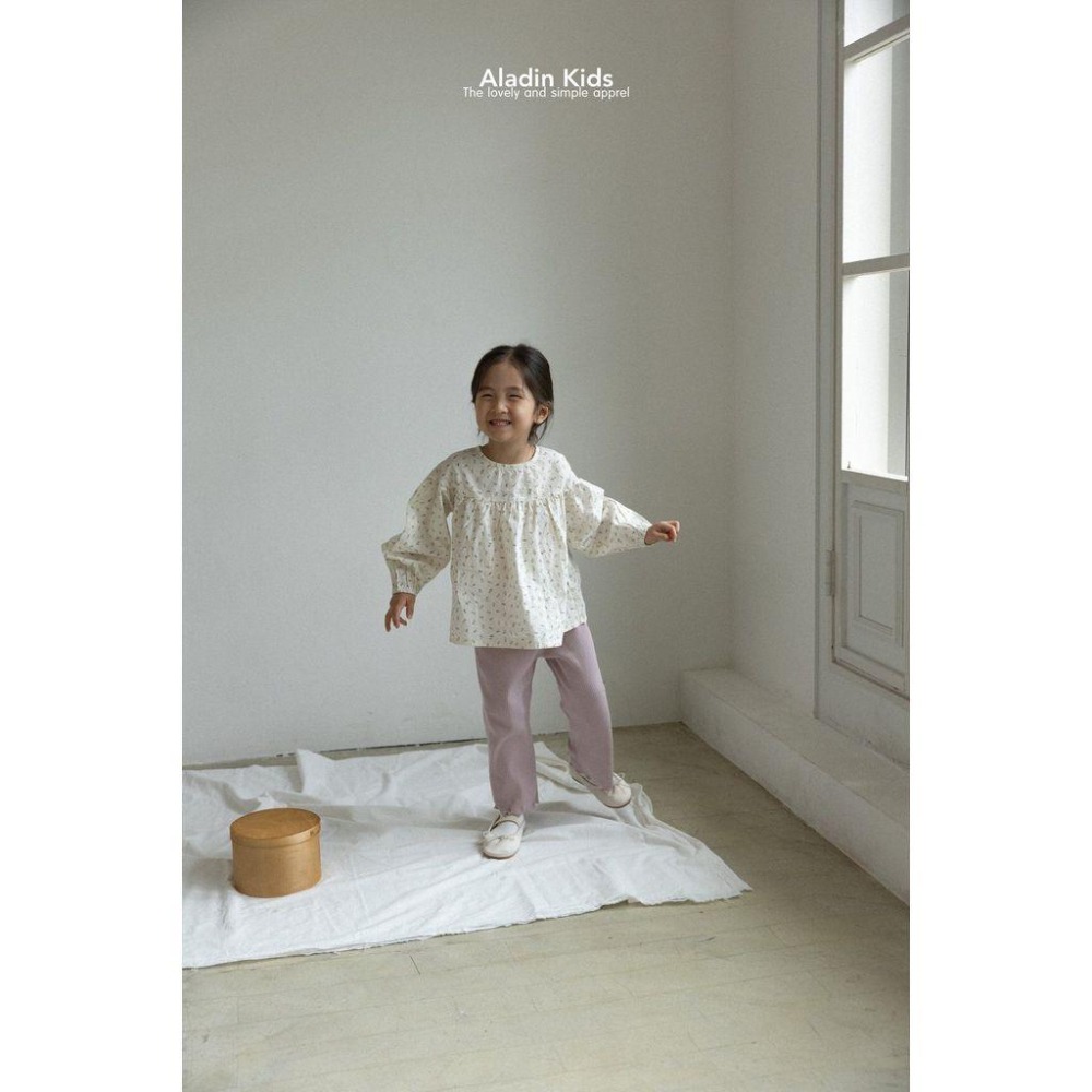 ✿ 現貨｜韓國童裝代購｜小童｜75-114 ✿aladin kids微波浪羅紋褲-細節圖3
