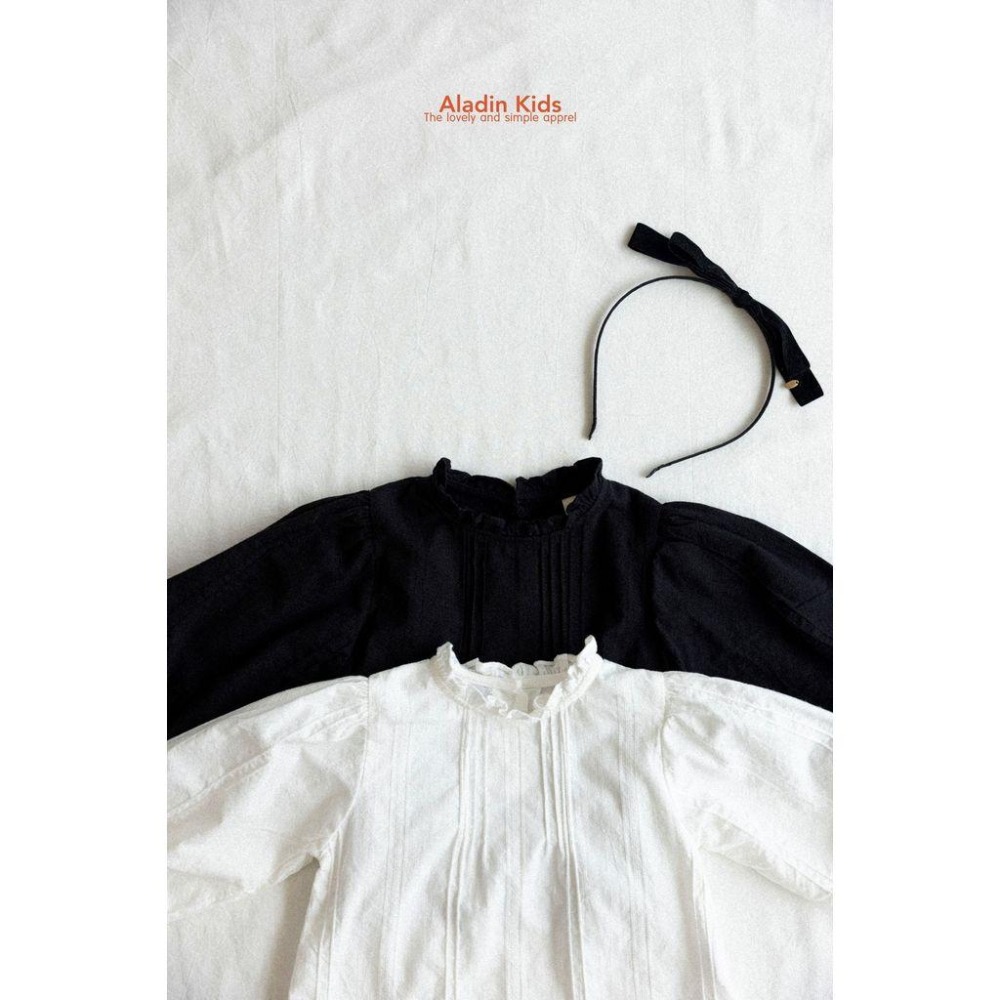 ✿ 現貨｜韓國童裝代購｜小童｜75-114 ✿aladin kids復古高領壓摺上衣-細節圖7