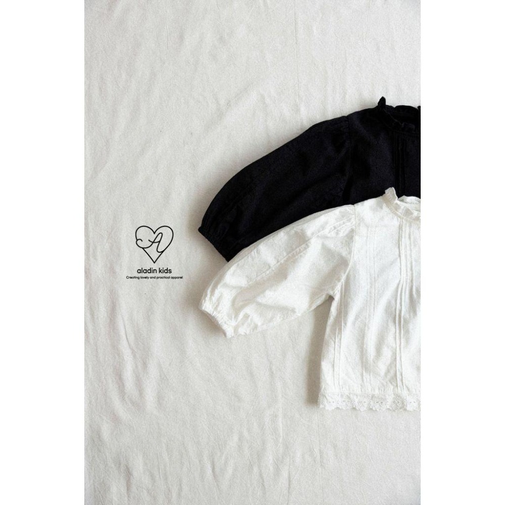 ✿ 現貨｜韓國童裝代購｜小童｜75-114 ✿aladin kids復古高領壓摺上衣-細節圖8