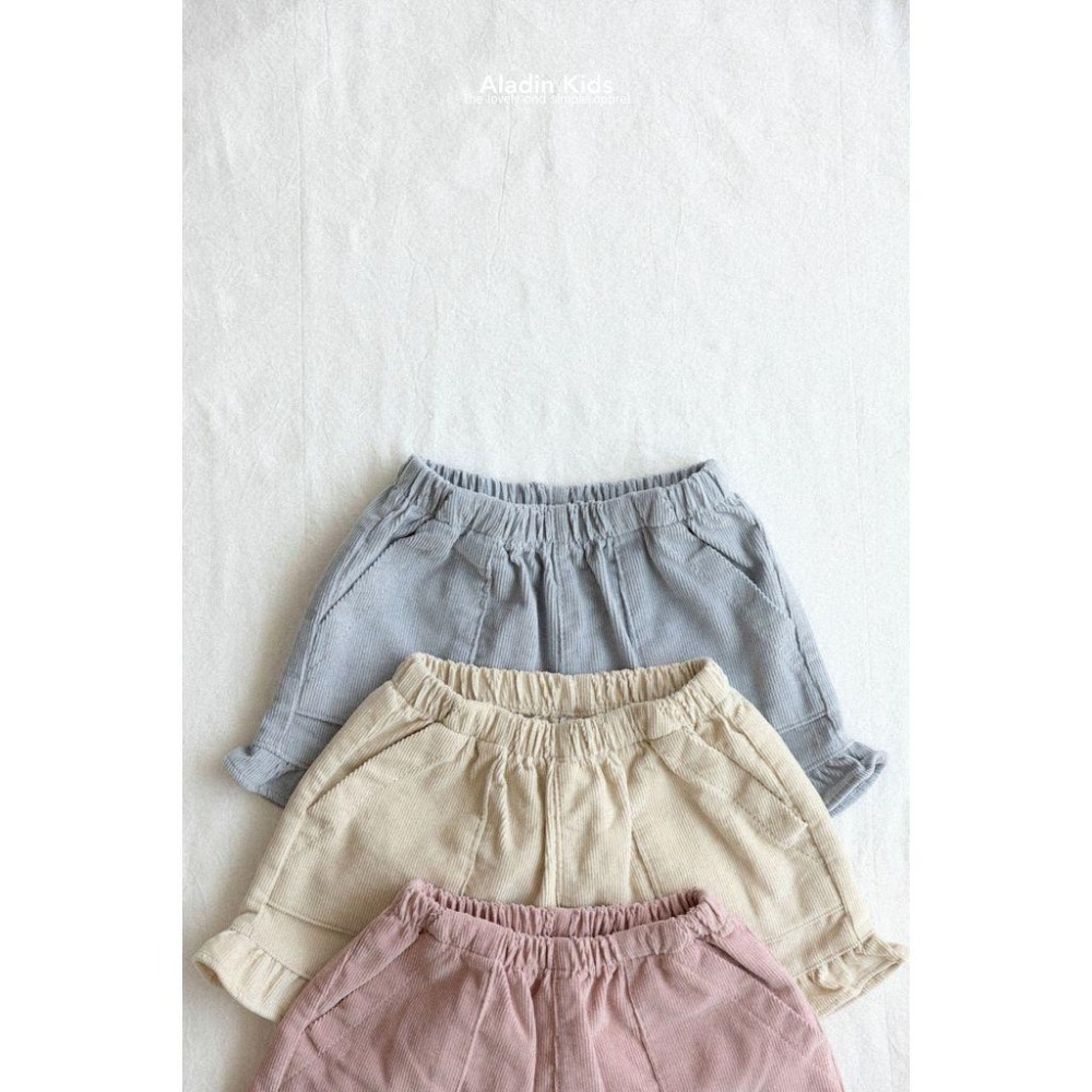 ✿ 現貨｜韓國童裝代購｜小童｜75-114 ✿aladin kids荷葉邊短褲-細節圖7