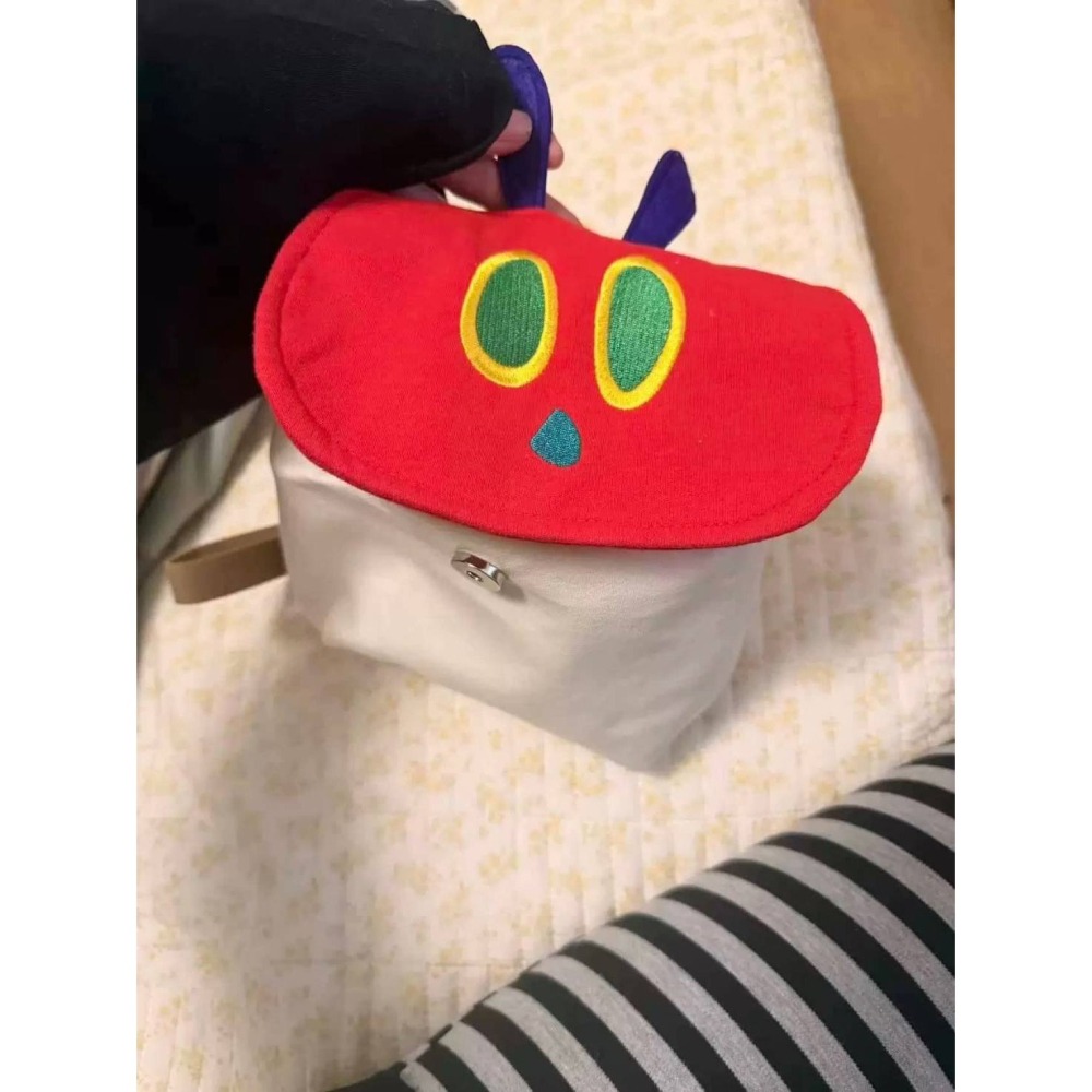 好餓的毛毛蟲兒童後背包27*25cm-細節圖8