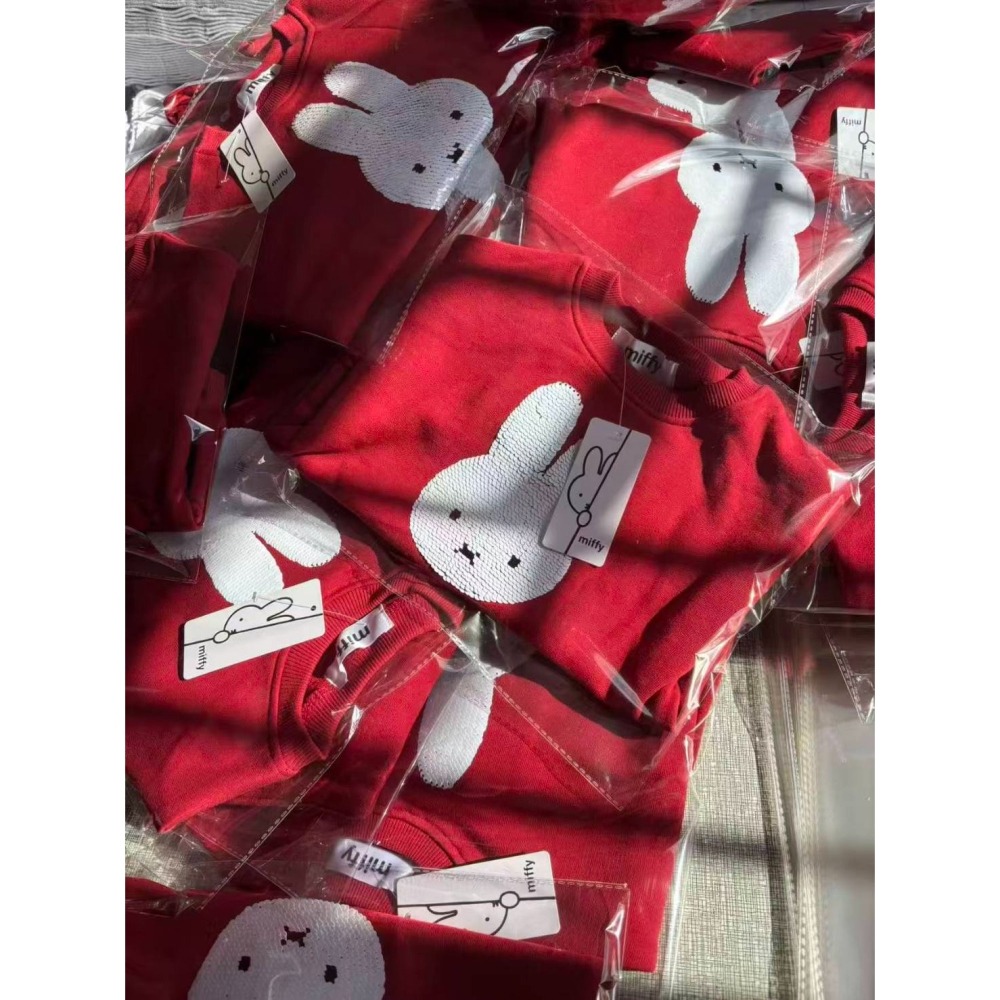 米菲兔新年雙面亮片造型紅色上衣/90/110/130-細節圖3