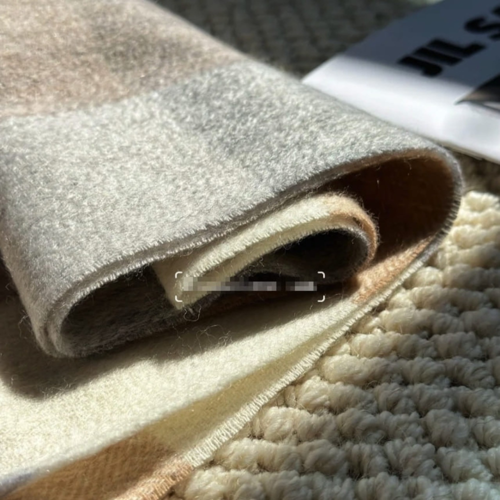 最新💖UGG AUSPECIAL美麗諾羊毛格紋圍巾🐑新年必備❤️‍🔥英倫風-細節圖3