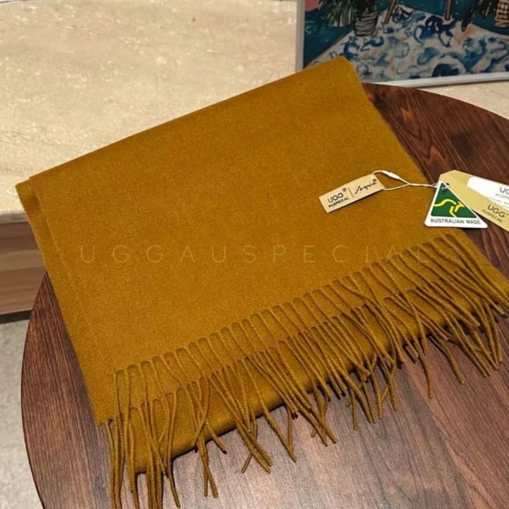 最新💖 UGG AUSPECIAL素面羊毛圍巾🐑-細節圖2