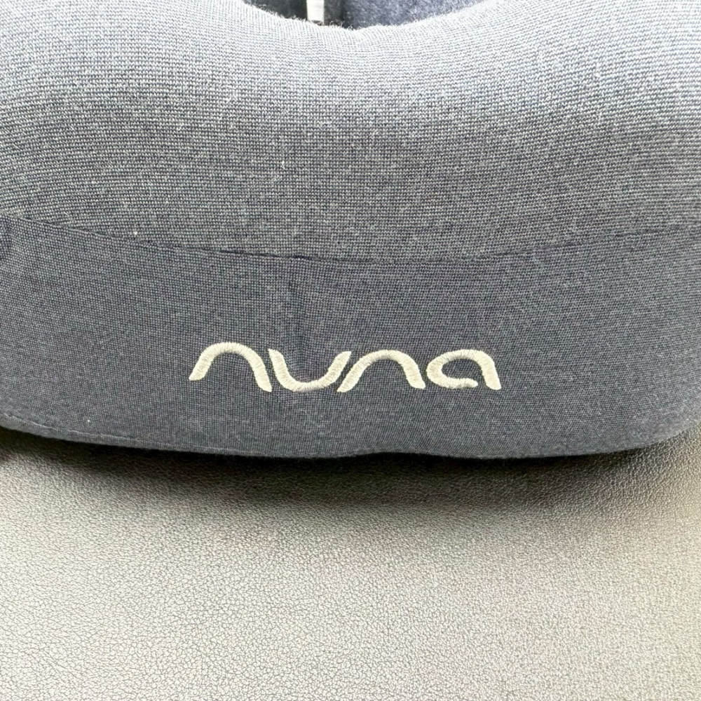 Nuna 頸枕 牛仔藍 附收納帶-細節圖2