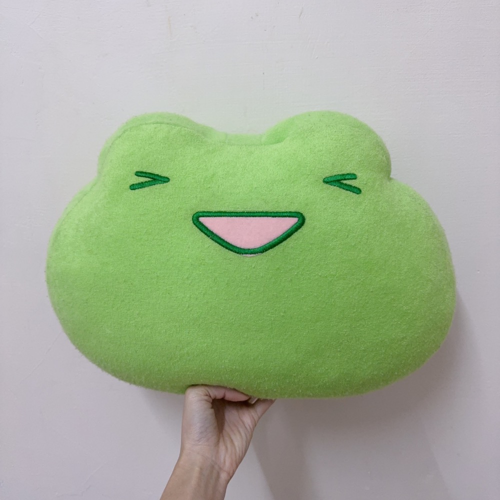 【魔法找回憶】G48箱 青蛙 抱枕 枕頭 restin FOREST 早期 復古 懷舊 娃娃 玩偶 可愛 童趣-細節圖2