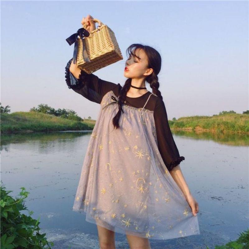 現貨 暗夜星辰 軟妹 溫柔顯瘦 水袖荷葉邊 網紗 夢幻 刺繡 月亮 連身裙 裙子 女裝 淑女 洋裝-細節圖9