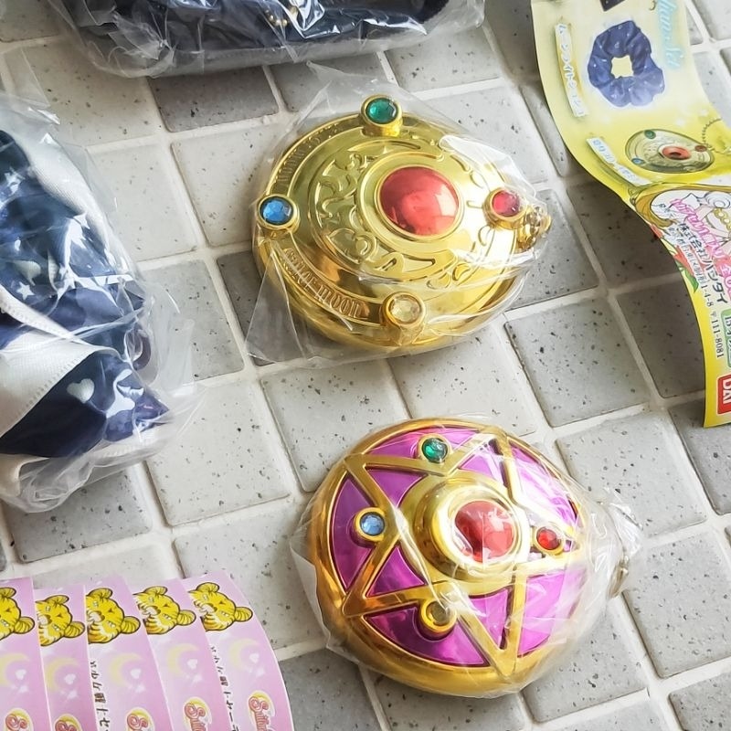 絕版現貨 BANDAI 美少女戰士 轉蛋 變身配件 月光仙子 化妝包 髮圈 鍊子小物 化妝鏡 變身器 吊飾 月光仙子-細節圖6