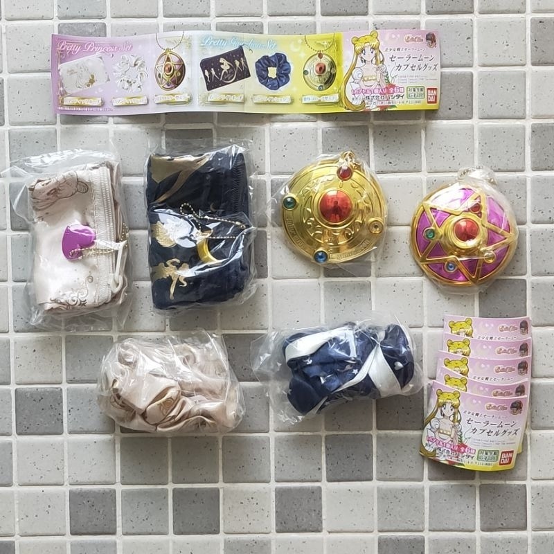 絕版現貨 BANDAI 美少女戰士 轉蛋 變身配件 月光仙子 化妝包 髮圈 鍊子小物 化妝鏡 變身器 吊飾 月光仙子-細節圖4