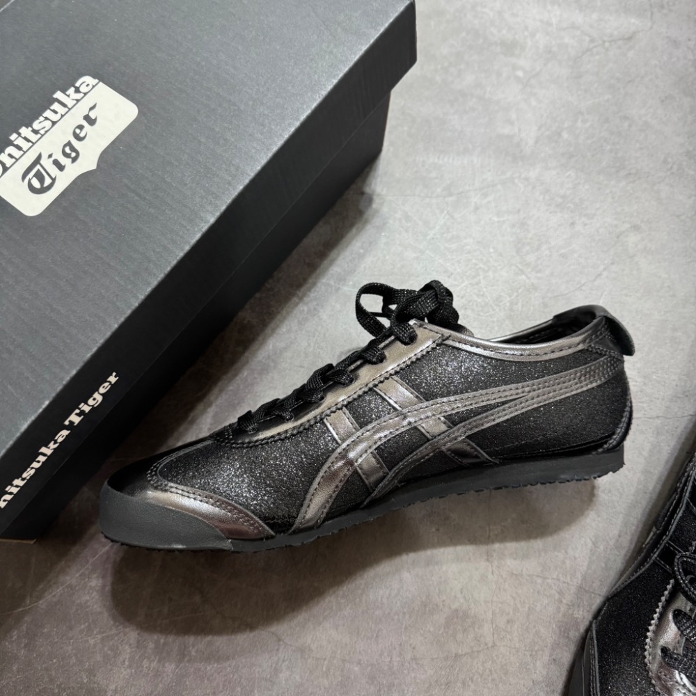 全新現貨 日本 Onitsuka Tiger 鬼塚虎 細閃黑銀色 24號 MEXICO 66｜1183C480-001-細節圖2