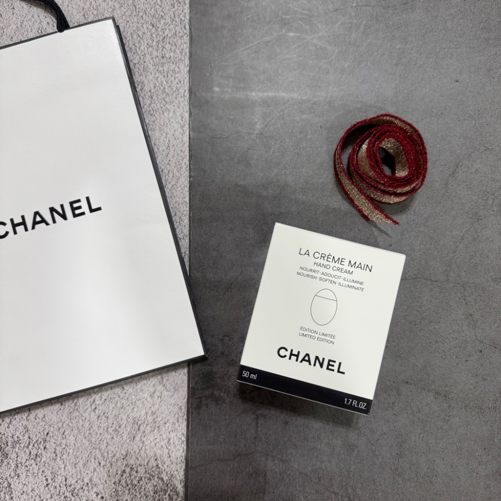 全新現貨 中文標 香奈兒訂製丹寧玉手霜 (輕盈版)​ chanel-細節圖3