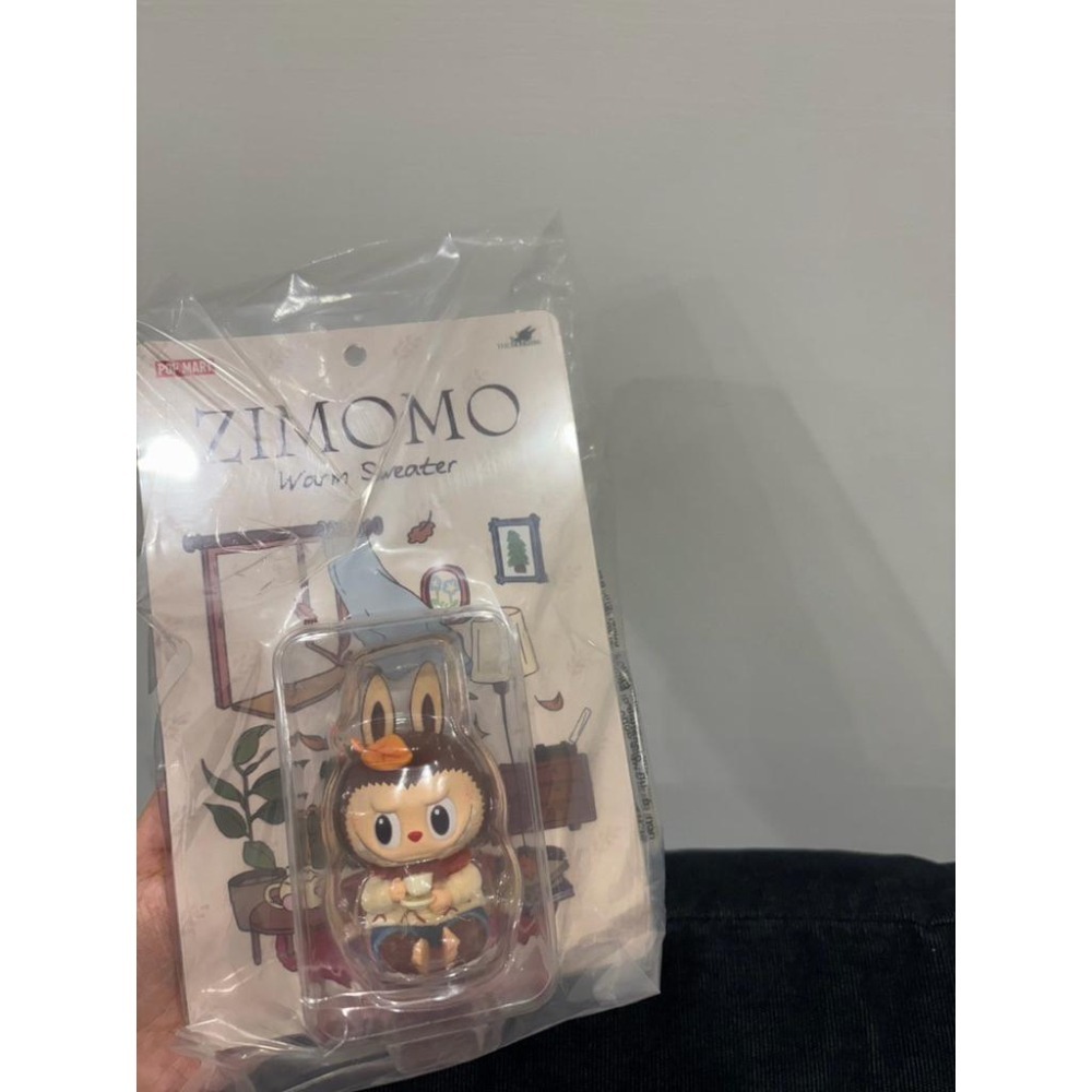 POPMART泡泡瑪特 labubu 拉布布 ZlMOMO溫暖毛衣全新吊卡-細節圖3