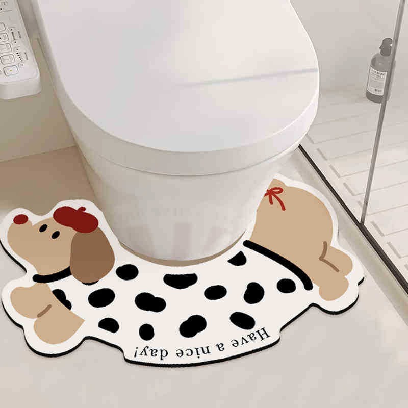 黑白斑點臘腸狗狗