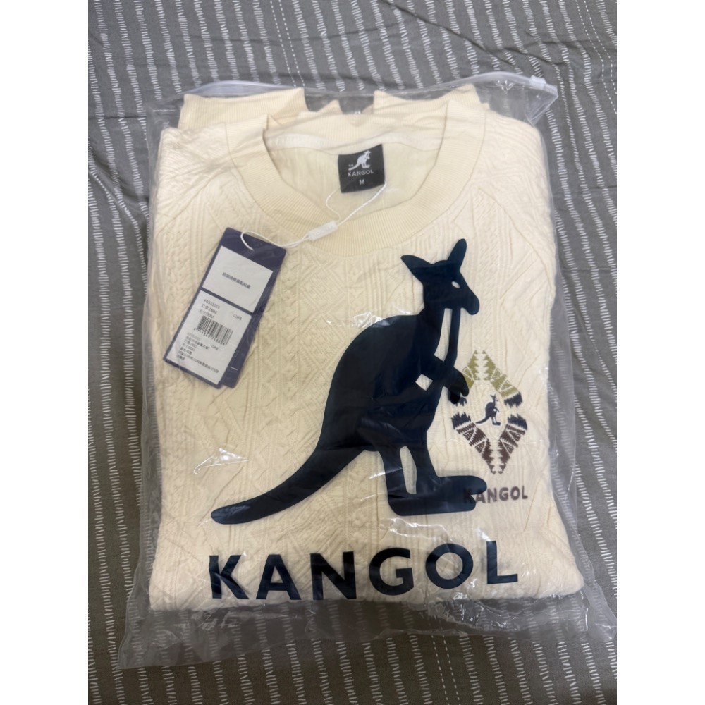 KANGOL袋鼠 中性圖騰大學T M號 全新未拆封-細節圖7