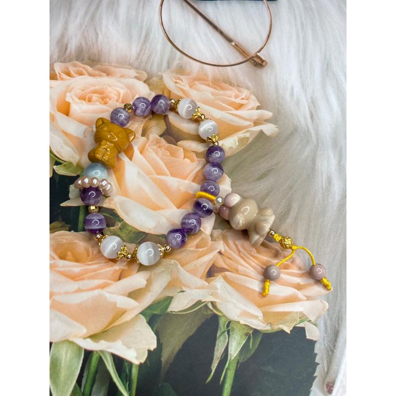 雲塵之飾·花晶靈 臺灣出貨 🚚 快速出貨 原創設計款 15手圍 阿拉善 璐娜貓 米菲兔 夢幻紫水晶 透石膏 海藍寶 珍珠-細節圖3