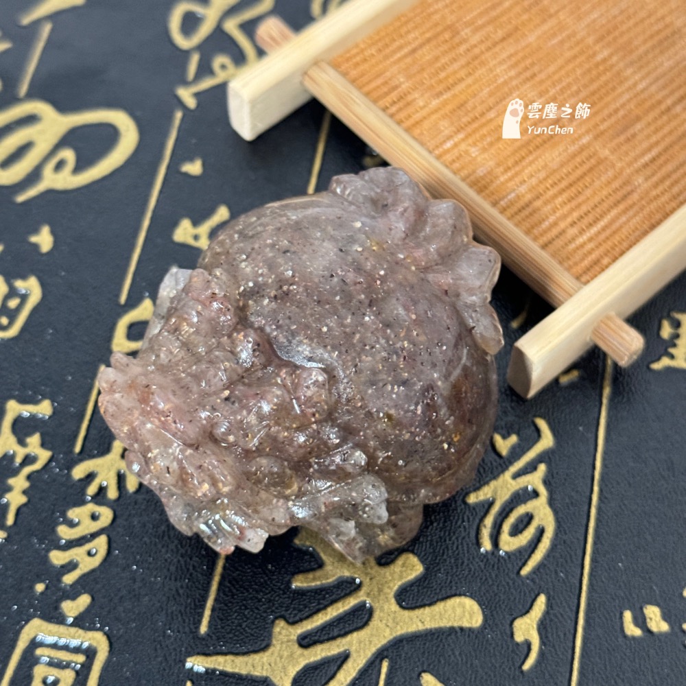 雲塵之飾 金草莓晶龍龜 小龍龜 擺件龍龜 屁股圓又大 帶天然礦洞礦缺 炸福利 甜甜價 小巧可愛 咬錢龜 歸來 🐢-細節圖2