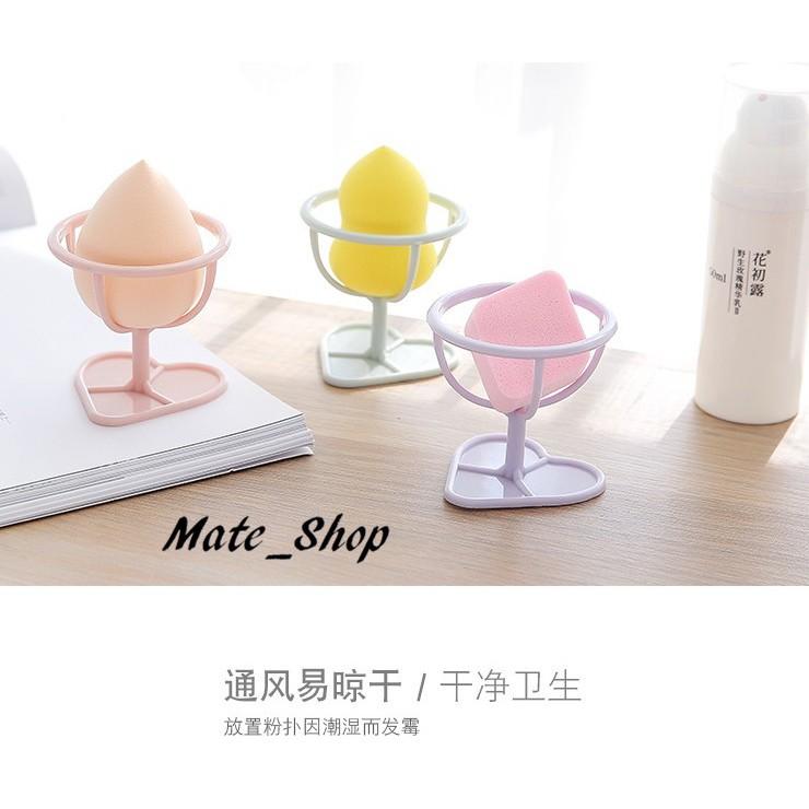 【Mate_Shop】現貨預購 生活用品 收納 彩妝蛋 粉撲 美妝蛋 支架 美容工具 化妝海棉-細節圖2