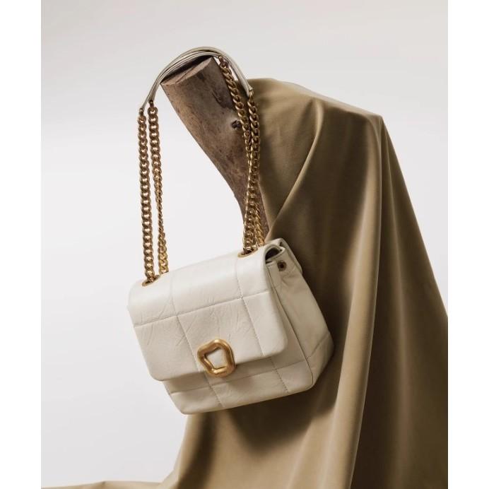 【Mate_Shop】Songmont 巧克力包 小方包 翻蓋包 雲吞鎖扣 軟皮 暖糯 時尚 百搭 磁吸 真皮 現貨預購-細節圖3