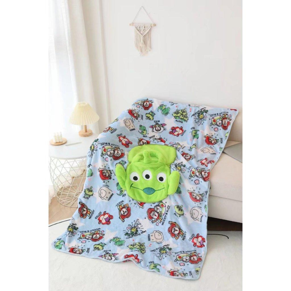 【Mate_Shop】迪士尼 手提 抱枕+毛毯 二合一 法蘭絨 靠墊 汽車 兩用 小孩兒童禮物毯子 維尼 三眼怪現貨預購-細節圖6