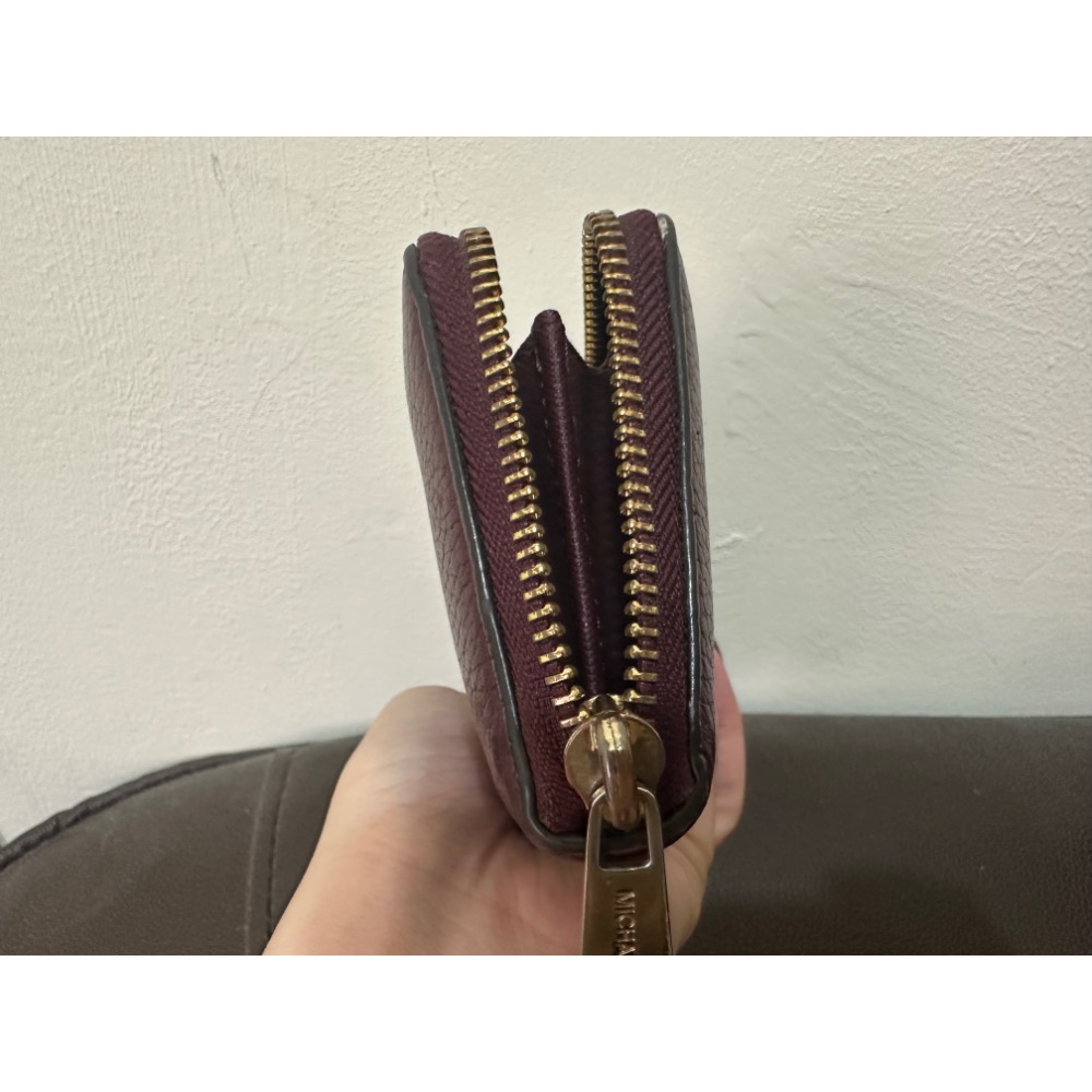 MICHAEL KORS Jet 經典牛皮L型長夾.葡萄紅（二手）-細節圖2