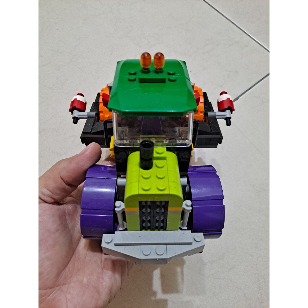 LEGO 76013 小丑壓路車-細節圖2