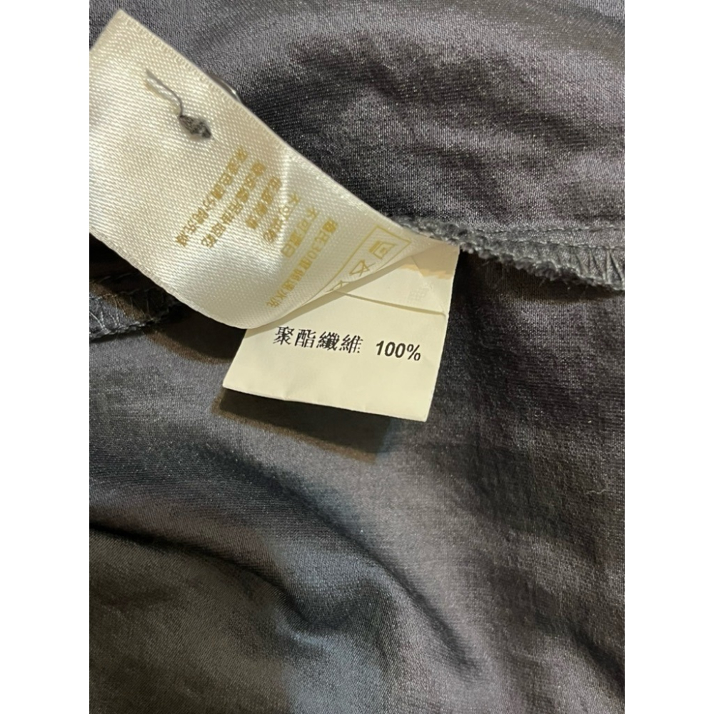 二手 Meier.Q 透肌 透膚 微光澤 長袖 襯衫 深灰 Size S 雪紡 薄透 涼爽-細節圖5