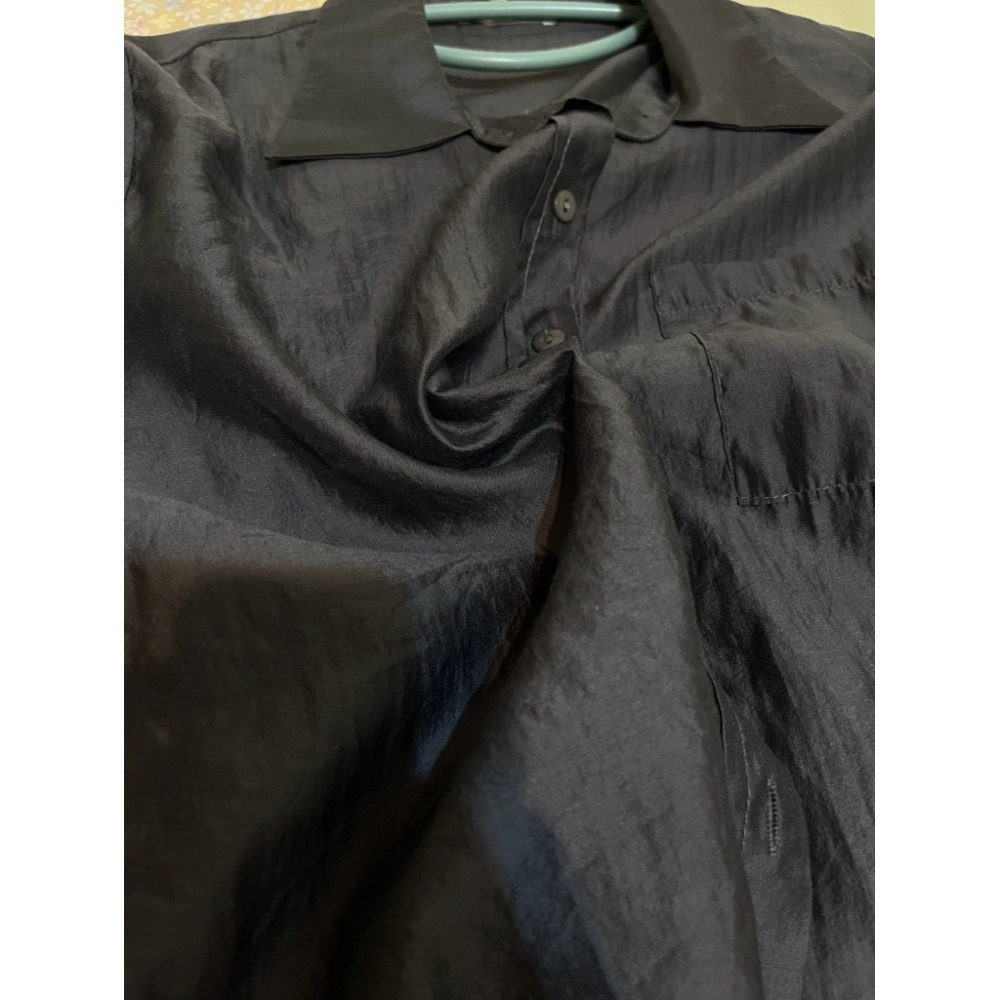 二手 Meier.Q 透肌 透膚 微光澤 長袖 襯衫 深灰 Size S 雪紡 薄透 涼爽-細節圖3