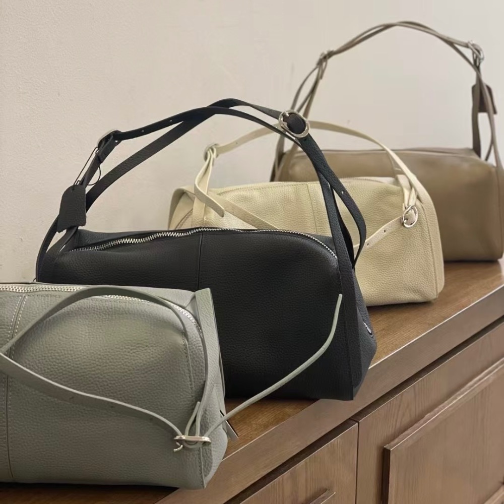 KeCom。LÉONIE 真皮 荔枝紋 豆腐包-細節圖9