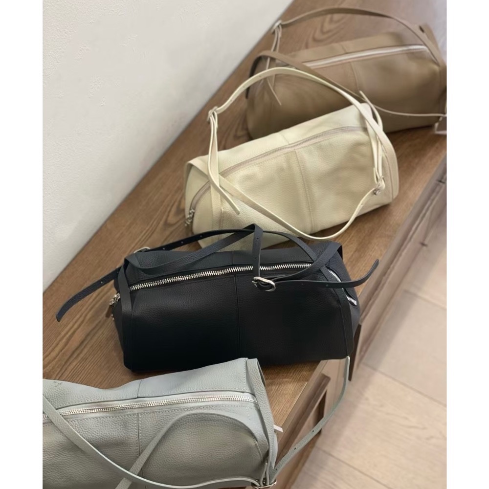 KeCom。LÉONIE 真皮 荔枝紋 豆腐包-細節圖10