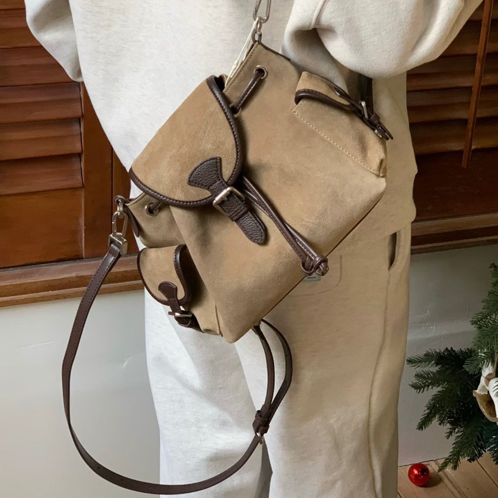 KeCom。LEONIE 真皮 麂皮 抽拉繩 肩背包 後背包-細節圖10