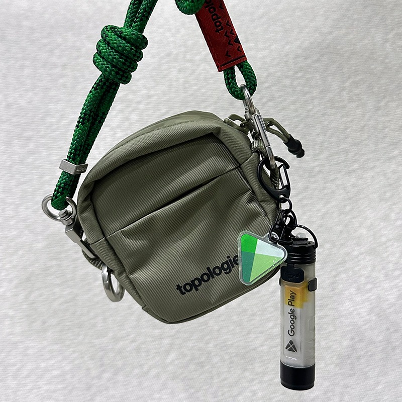Google PlayTopologie Tinbox 迷你斜挎包 Rope 繩索背帶 四段手電筒-細節圖2