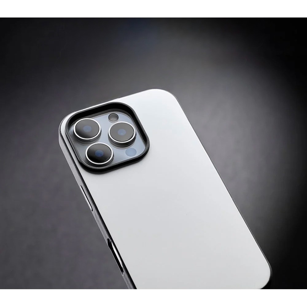 Caudabe PARAGON MagSafe iPhone 15 16 Pro/16 Pro Max旗艦保護殼月光白-細節圖6