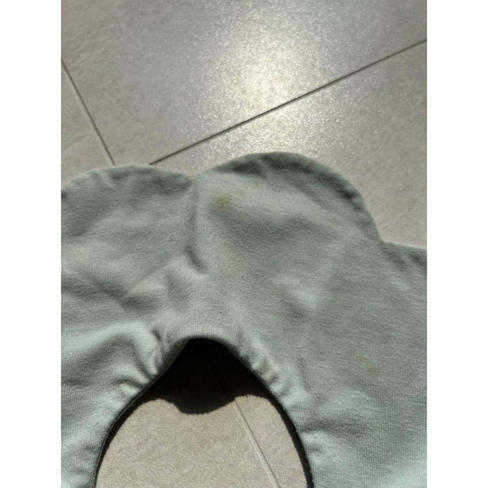 二手Konny口水巾，有污漬-細節圖5